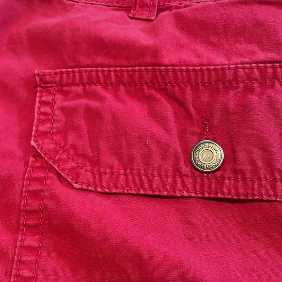 London Jean Chino Capris.  Red.  Size 14 - Picture 10 of 12